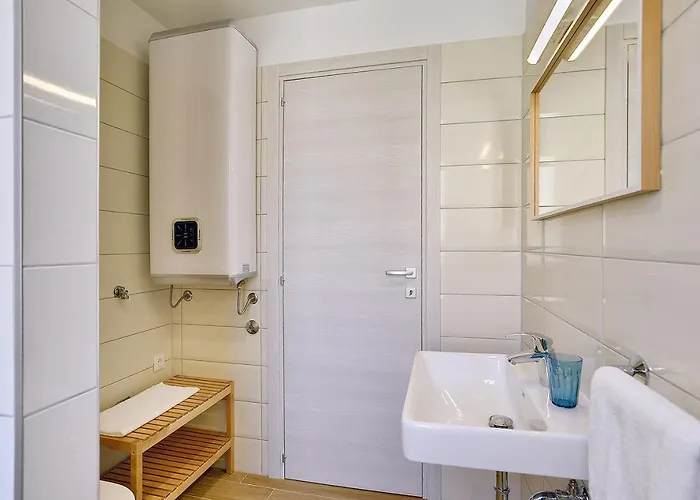 Chiara Vikendica Premantura